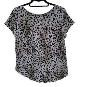 Carmen Marc Valvo Womens Size Medium Top Stretch Blouse Leopard Print